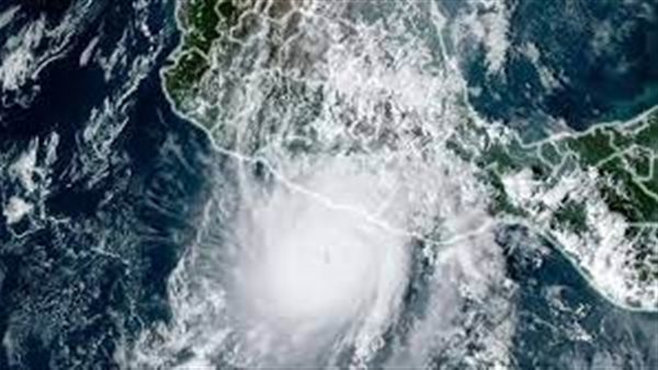الإعصار "بيريل" يتجه صوب جاميكا ويتسبب في مصرع 3 أشخاص
