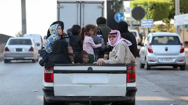 مركز المصالحة الروسي: عبور أكثر من 4 آلاف شخص من لبنان خلال الـ 24 ساعة الماضية