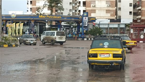 تساقط الأمطار على أغلب أنحاء الإسكندرية مع زيادة الاحساس بالبرودة الشديدة